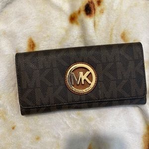 Michael Kors Wallet.